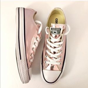 Rose Quartz / Rose Gold Metallic Converse